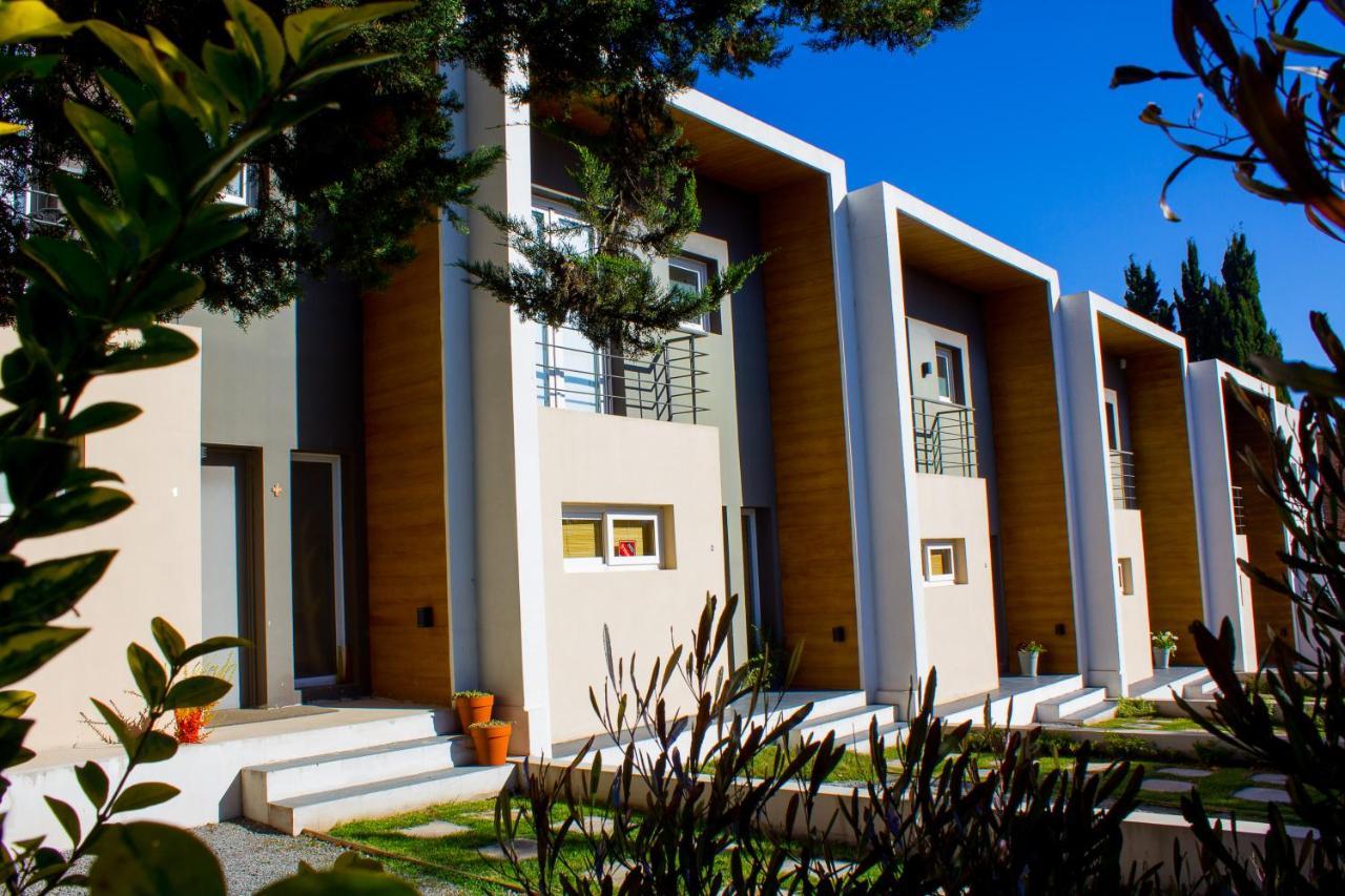 Ananda Apart Tandil - Dptos En Alquiler Temporario Buitenkant foto